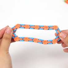 Last inn bildet i Galleri-visningsprogrammet, Klikk og koble-spor Fidget-Leke med 24 koblinger i tilfeldig farge