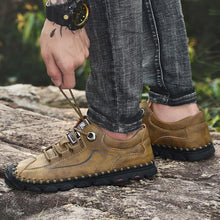 Last inn bildet i Galleri-visningsprogrammet, Herresko for utendørs fotturer