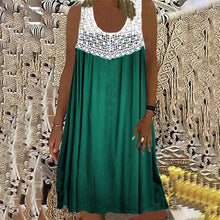 Last inn bildet i Galleri-visningsprogrammet, Plissert kjole med rund hals