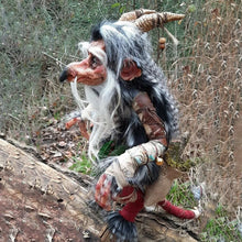 Last inn bildet i Galleri-visningsprogrammet, Garden Protector Goblin