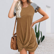 Last inn bildet i Galleri-visningsprogrammet, Kjole med leopard-mønster