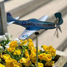 Last inn bildet i Galleri-visningsprogrammet, Dekorasjon av vindmĂžlle i hagen