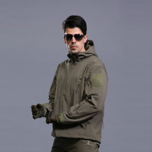 Last inn bildet i Galleri-visningsprogrammet, Vanntette kamuflasjejakker(Gratis frakt)