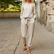 Last inn bildet i Galleri-visningsprogrammet, Ensfarget todelt uformelt sett