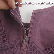 Last inn bildet i Galleri-visningsprogrammet, Dameglidelås foran pluss størrelse BH