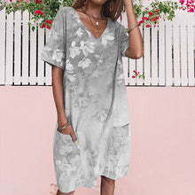 Last inn bildet i Galleri-visningsprogrammet, Kortermet kjole med trykk med lommer