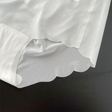 Last inn bildet i Galleri-visningsprogrammet, Sømløst dameundertøy laget av issilke