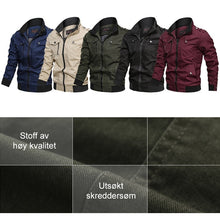 Last inn bildet i Galleri-visningsprogrammet, Ensfarget jakke med stativkrage