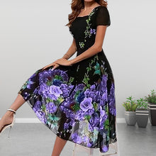 Last inn bildet i Galleri-visningsprogrammet, Trykt kjole med firkantet hals