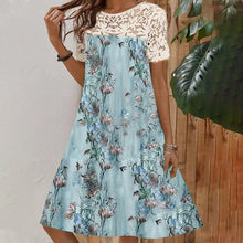 Last inn bildet i Galleri-visningsprogrammet, Slank kjole med blonder