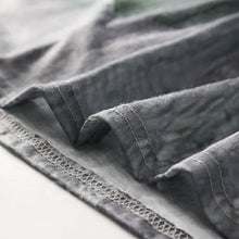 Last inn bildet i Galleri-visningsprogrammet, V-hals Trykt Ermeløs Kjole med Lommer