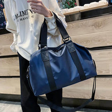 Last inn bildet i Galleri-visningsprogrammet, Koffert med stor kapasitet