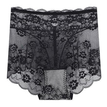 Last inn bildet i Galleri-visningsprogrammet, Høytlivstruse for damer