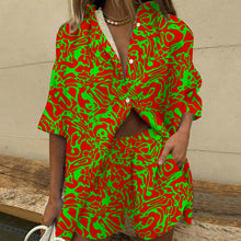 Last inn bildet i Galleri-visningsprogrammet, Uformelt sett med kortermet skjorte og shorts med brede ben