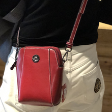 Last inn bildet i Galleri-visningsprogrammet, Oil Waxed Leather Small Bag