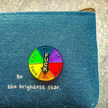 Last inn bildet i Galleri-visningsprogrammet, Morsomme roterende merker