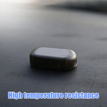 Last inn bildet i Galleri-visningsprogrammet, Tyverisikringslys i bilen