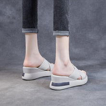 Last inn bildet i Galleri-visningsprogrammet, Dametøfler og sandaler med åpen tå, fiskemunn