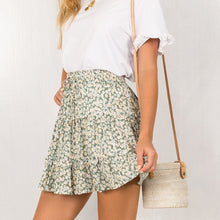 Last inn bildet i Galleri-visningsprogrammet, Blomstret skjørt med volanger