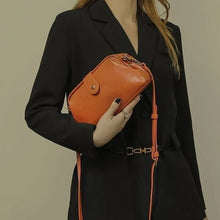 Last inn bildet i Galleri-visningsprogrammet, Mini skulderveske i vintage stil