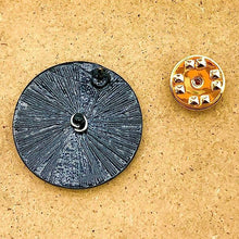 Last inn bildet i Galleri-visningsprogrammet, Morsomme roterende merker