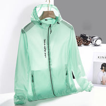 Last inn bildet i Galleri-visningsprogrammet, Sol-beskyttelses frakk