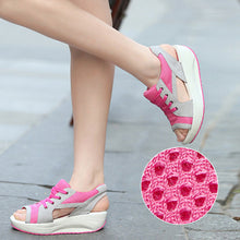 Last inn bildet i Galleri-visningsprogrammet, Muffinsandaler med kontrastpaneler og snøring