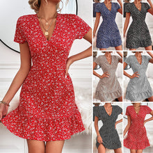 Last inn bildet i Galleri-visningsprogrammet, Polka Dot & Floral Printed V Neck Casual Dress