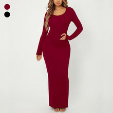 Last inn bildet i Galleri-visningsprogrammet, Slank langermet kjole med rund hals