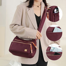 Last inn bildet i Galleri-visningsprogrammet, Nylon Dumpling Shoulder Bag