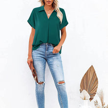 Last inn bildet i Galleri-visningsprogrammet, Short Sleeve V-Neck Solid Color Blouse