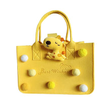 Last inn bildet i Galleri-visningsprogrammet, Creative cartoon gift bag