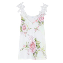 Last inn bildet i Galleri-visningsprogrammet, V-neck lace camisole