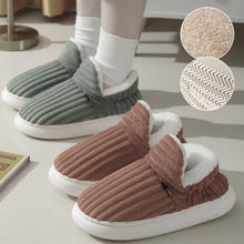 Last inn bildet i Galleri-visningsprogrammet, Varme plysjtøfler