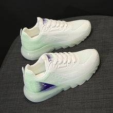 Last inn bildet i Galleri-visningsprogrammet, Pustende Flyknit-sko