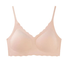 Last inn bildet i Galleri-visningsprogrammet, SPENNE BH