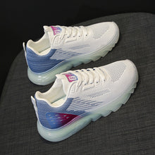 Last inn bildet i Galleri-visningsprogrammet, Pustende Flyknit-sko