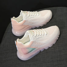 Last inn bildet i Galleri-visningsprogrammet, Pustende Flyknit-sko