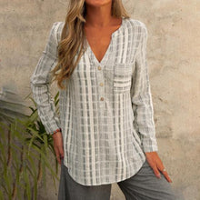 Last inn bildet i Galleri-visningsprogrammet, Stripete langermet bluse med V-hals
