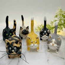 Last inn bildet i Galleri-visningsprogrammet, Kitty miniatyrskulptur
