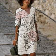 Last inn bildet i Galleri-visningsprogrammet, V-hals trykt midikjole
