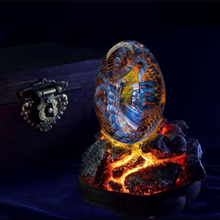 Last inn bildet i Galleri-visningsprogrammet, Suvenirgave av harpiks Dragon Egg
