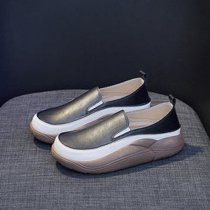 Slip-on sko på plattformen