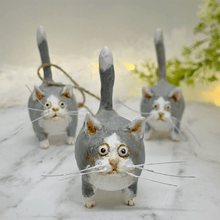 Last inn bildet i Galleri-visningsprogrammet, Kitty miniatyrskulptur
