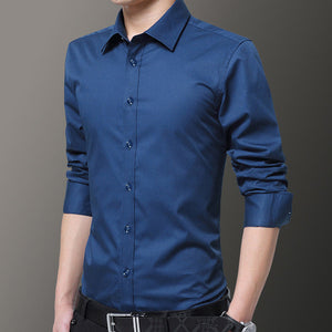 Slim fit stretchy herreskjorte