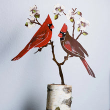Last inn bildet i Galleri-visningsprogrammet, Iron Red Bird Ornament
