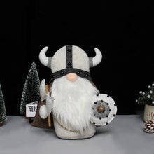 Last inn bildet i Galleri-visningsprogrammet, Viking Warrior Gnome-dukke
