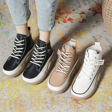 Last inn bildet i Galleri-visningsprogrammet, Women&#39;s High Top Thick Sole Martin Boots
