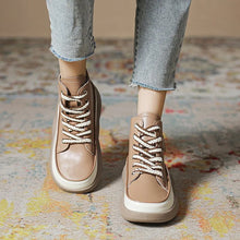 Last inn bildet i Galleri-visningsprogrammet, Women&#39;s High Top Thick Sole Martin Boots
