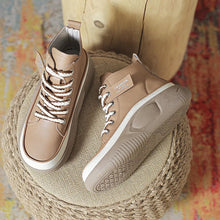 Last inn bildet i Galleri-visningsprogrammet, Women&#39;s High Top Thick Sole Martin Boots
